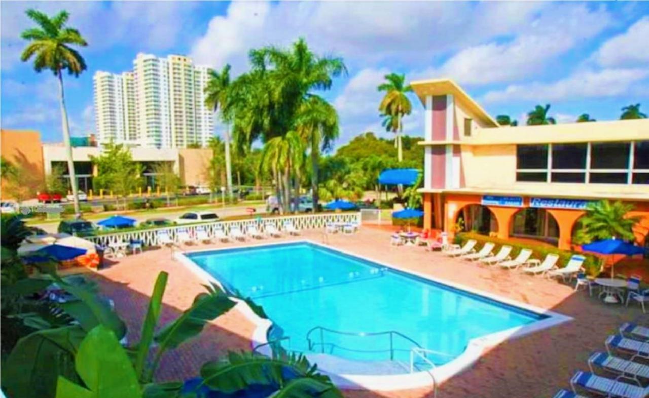 Bposhtels Hollywood Florida Ostello Esterno foto